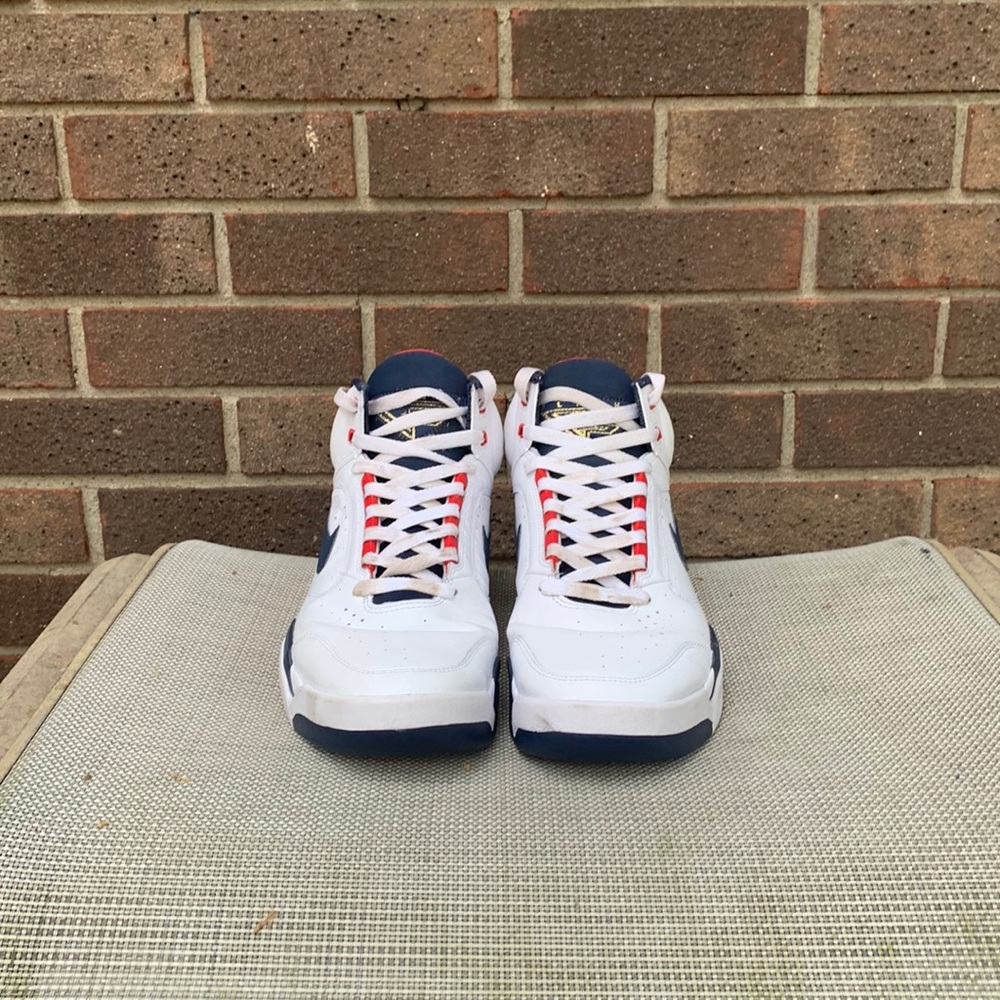 Nike Flight Lite Mid